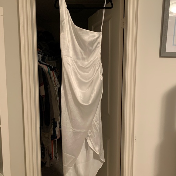 White Fox Willow Wrap Dress - Picture 3 of 4